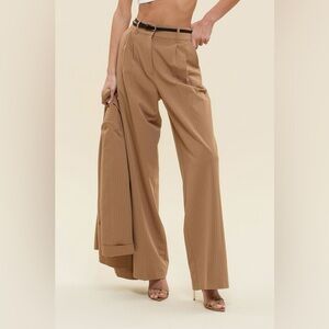 923. High Rise Pinstripe Wide Leg Pleated Pants